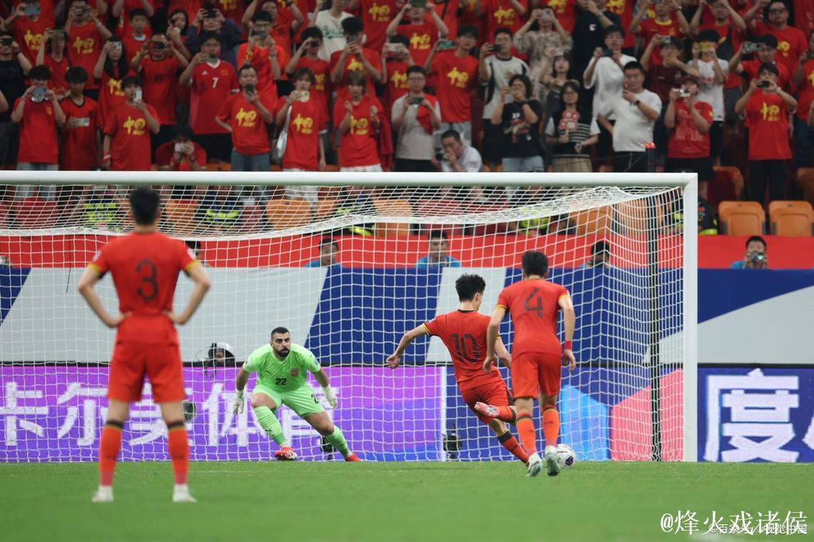 1比0点杀巴林！避免小组垫底 国足告别世预赛