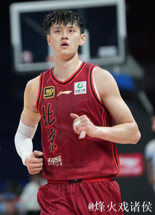 曾凡博12分首钢6人上双胜四川 宁波不敌同曦